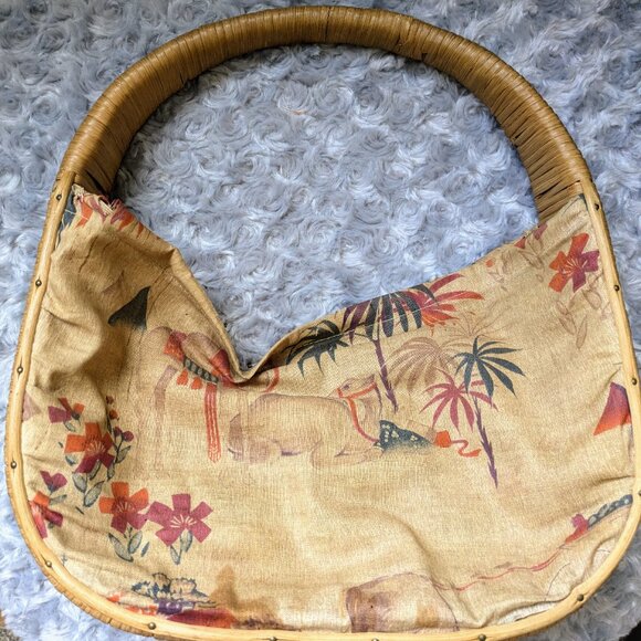 Vintage Woven Basket Purse Camel Fabric Sides with Wicker Handle and Detailing - Picture 3 of 11